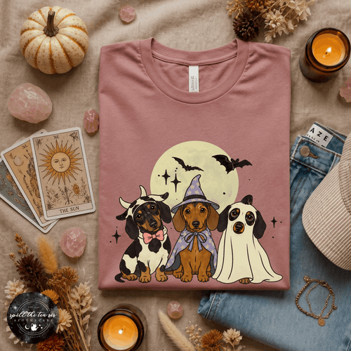 Dachshund Halloween Tee | Cute Halloween Wiener Dog Graphic T-Shirt