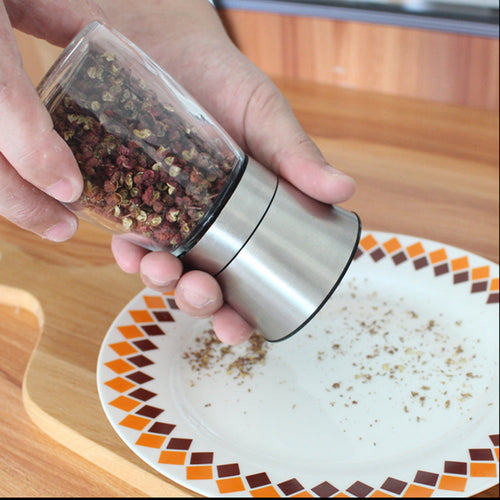 2 PcsLot Salt And Pepper Grinder Set