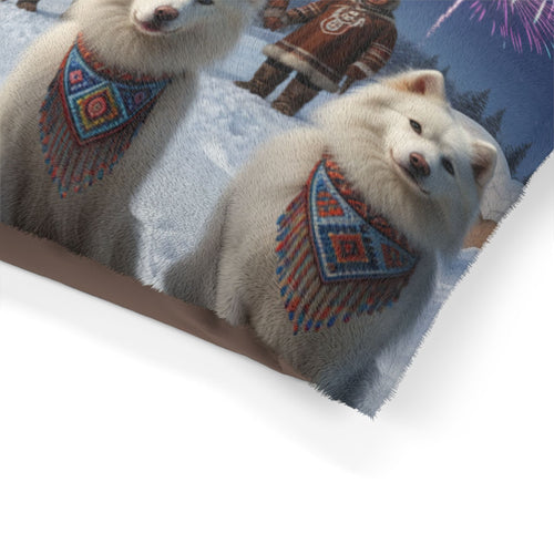 Northern Lights American Eskimo Dogs Pet Bed