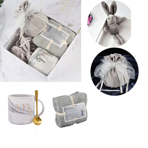 Birthday creative and practical gift box