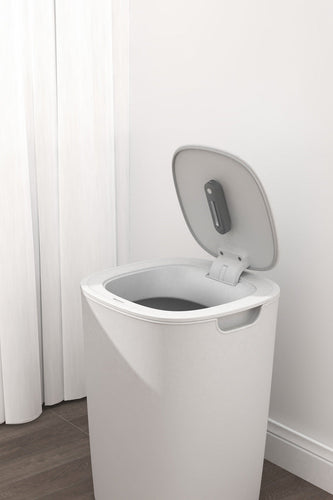 Intelligent induction automatic ultraviolet toilet toilet sterilizer