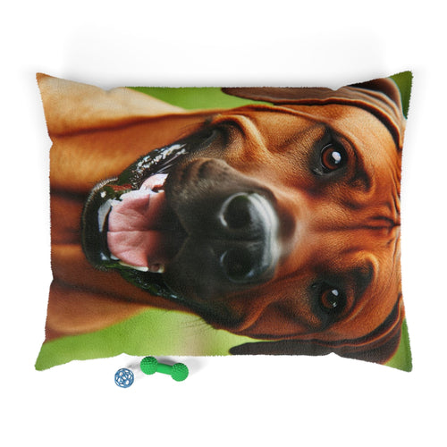 Pet Bed – Plush Dog Bed, 3 Size Options