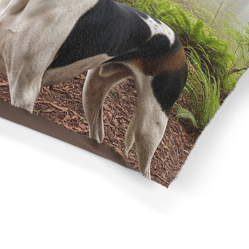 Majestic Tree Hound Pet Bed