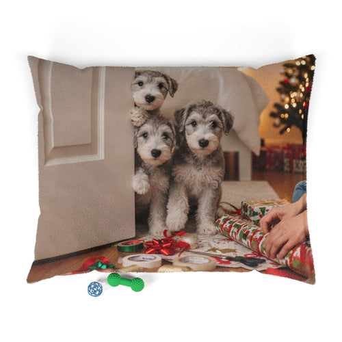 Holiday Puppies Pet Bed