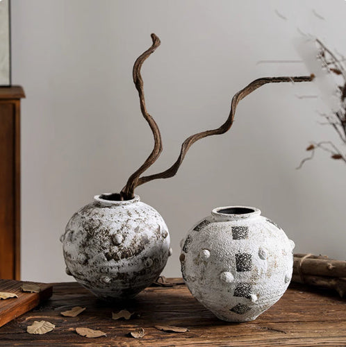 Vintage Ceramic Vase, Mid-ancient And Lonely Style Creative Distressed Ornaments