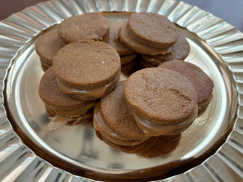 Peanut Butter Macarons Organic Dog Treats