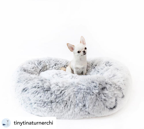 Mr. Peanut's 28 OrthoPlush® Pet Bed - Snowflake White Two Tone