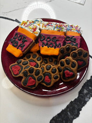 Dog Mom Cookies – Organic Handmade Dog Treats
