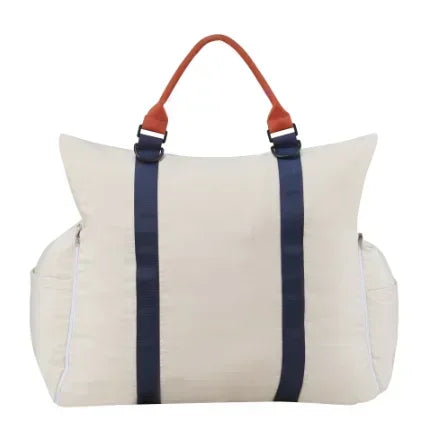 Multifunction Dog Car seat Luxury Dog Travel Bed Outdoor Pet Carrier bags Booster Seat with Safety dog Leash in side