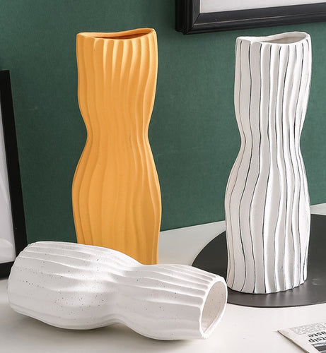 Nordic Creative Hand-painted Vase Ceramic Black And White Vertical Pattern Flower