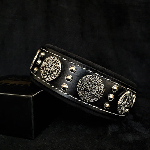 The Maximus collar 2.5 inch wide black & silver