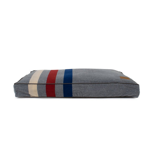 Pendleton Classic Pet Napper