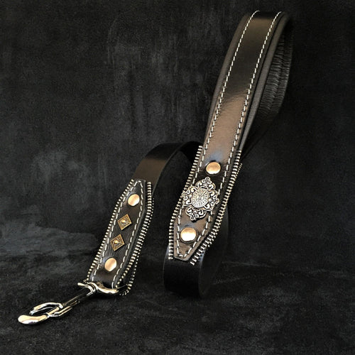 The ''Aztec'' Black leash by BESTIA