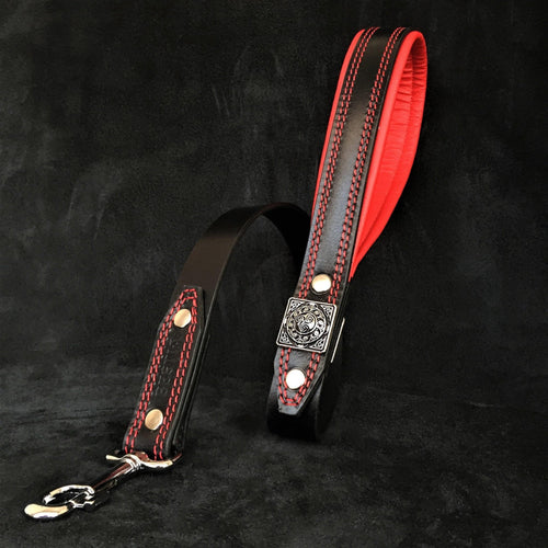 The Eros leash black & red